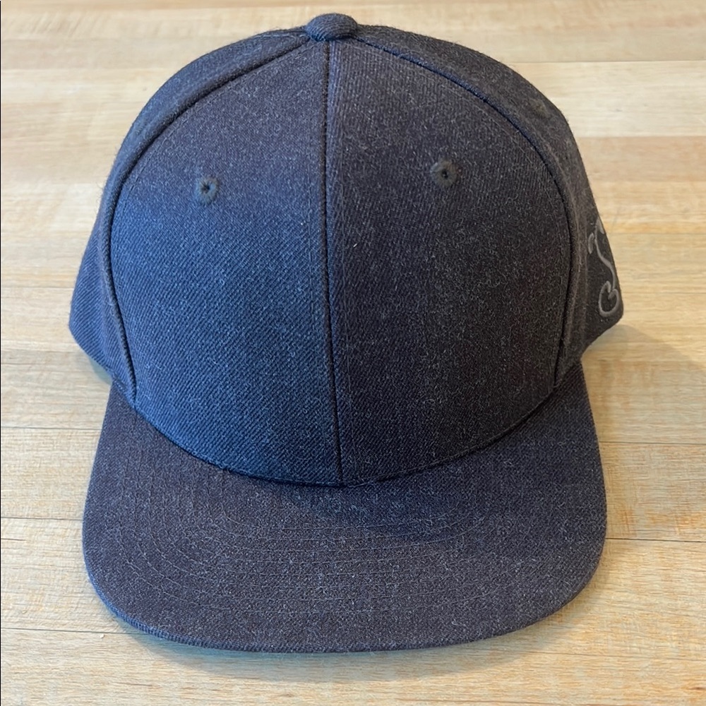Grassroots grey charcoal colored Men's Cap with stash pocket